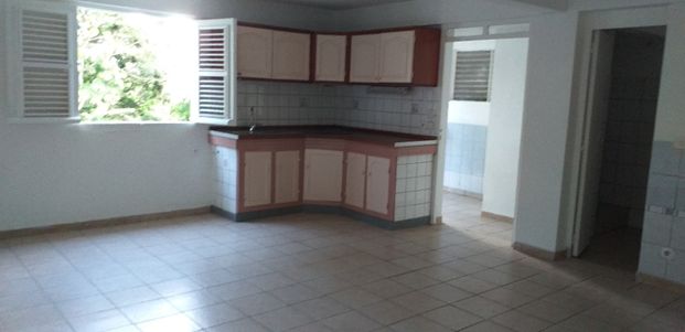 Location Appartement 48m² 2 pièces Fort de france - Photo 1