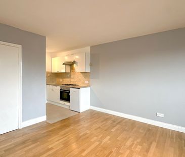 Fairlawn Park, London, SE26 - Photo 5
