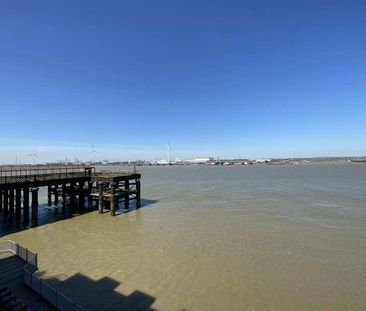 Russell Quay, West Street, Gravesend, DA11 - Photo 4