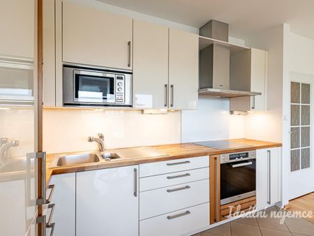 Pronájem bytu 3+kk 85 m2 - Фото 5