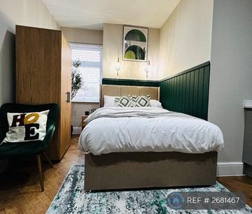 1 bedroom in a house share to rent - Photo 5