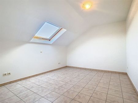 Mooi duplex app met 2 slpks, terras en autostaanpl. - Photo 3