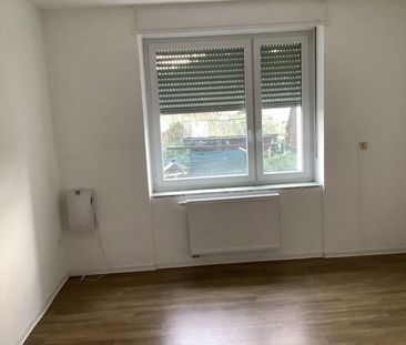 2-Zimmer-Wohnung mit Einbauküche sucht Nachmieter - Photo 1