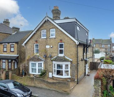 Albany Road - Photo 1