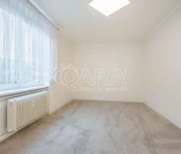 Pronájem krásného bytu 2+1 nedaleko Vyšehradu! - Fotografie 1