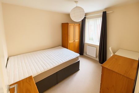 5 Bed Terraced House, Wordsworth Road, BS7 - Photo 5