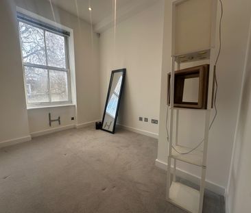 3 Bed Flat, Boundary Road, NW8 - Photo 3