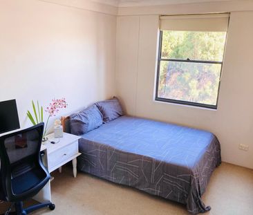 Redfern - Photo 6