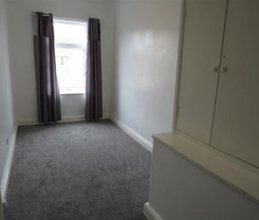 2 bedroom house to rent - Photo 2