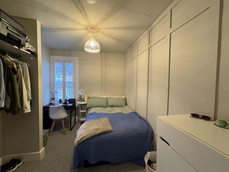 6 bedroom terraced house to rent - Photo 5