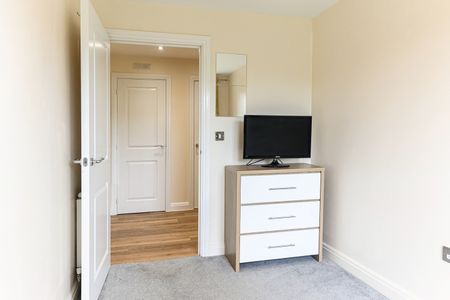 2 Bed Flat, Thornfield House, BS10 - Photo 5