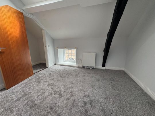 1 bedroom Flat To Let - Photo 1