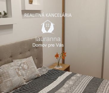 Moderne zariadený 2 izbový byt v centre mesta – Fotografia 4