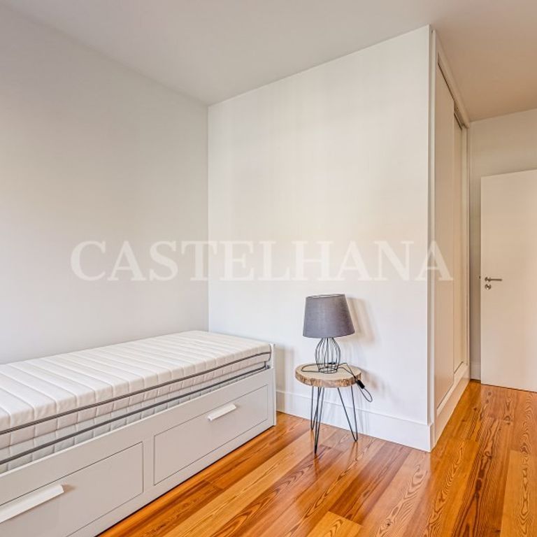 2 room luxury Apartment for rent in Lisbon - Photo 1