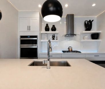 4423 Bowness Road Northwest (4-Plex), Calgary - Unit 4 — 3 Bedroom - Photo 3