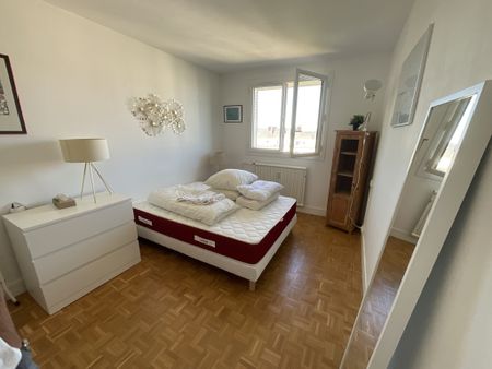 A LOUER - Quartier Marronniers - T2 meublé avec balcon, garage, cave et grenier - Photo 2