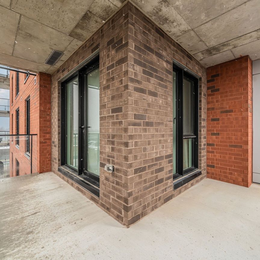 Condo for rent, Montréal (Saint-Laurent) - Photo 1