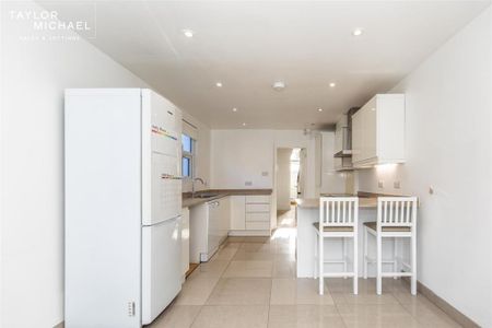 5 bedroom detached house to rent - Photo 5