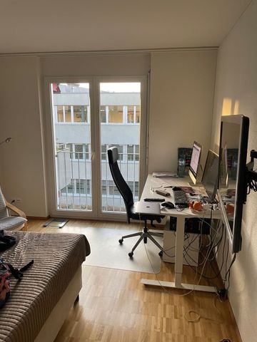 3-ROOM APARTMENT IN ZURICH – DISTRICT 11 SEEBACH, FURNISHED, TEMPORARY - Photo 2