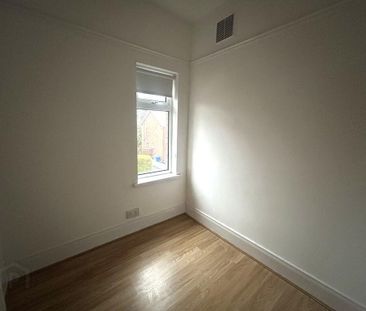 31 Holland Crescent, Belfast, BT5 6EF - Photo 3