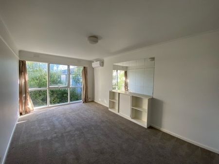 One Bedroom Heaven - Photo 3