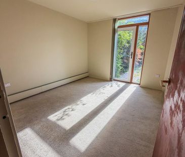 4 bedroom terraced house to rent - Photo 3