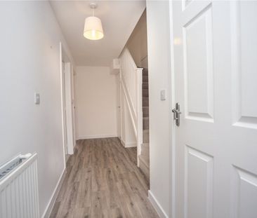 Fairford Road, - Photo 1