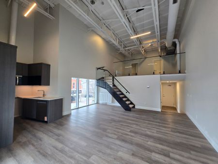 For Lease - 241 Front Street Unit# 207, Belleville, Ontario - Photo 2