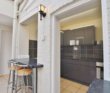 2 bedroom semi-detached house to rent - Photo 6