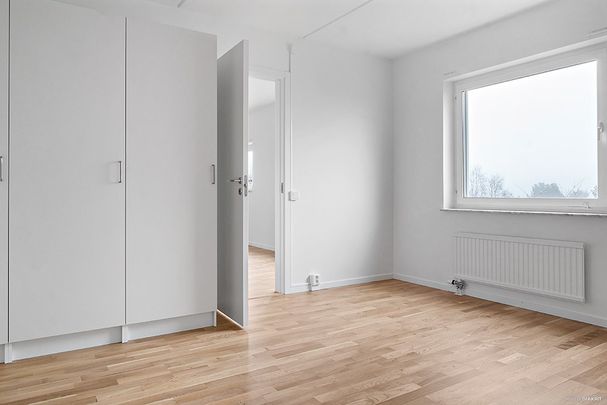 Vågens Gata 443B, Brandbergen - Photo 1