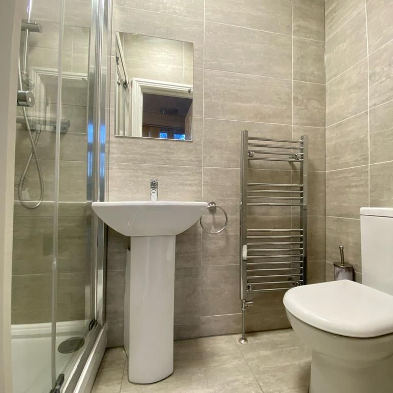 7 bedroom house share to rent - Photo 1