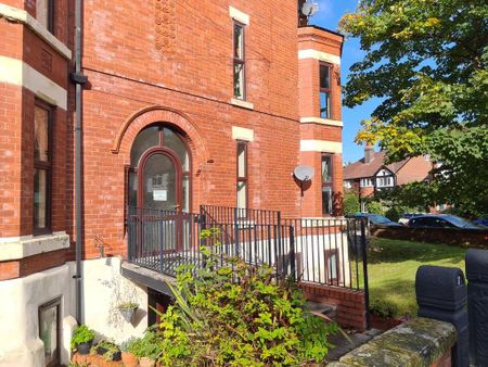 2 bedroom flat to rent - Photo 5