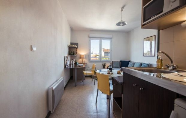 T1 de 18 à 21,5 m² pour un loyer de 400 à 520€ par mois - Photo 1