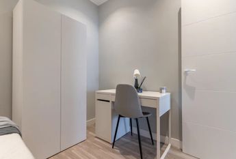 Carrer de Prats de Molló, Barcelona, Catalonia 08021