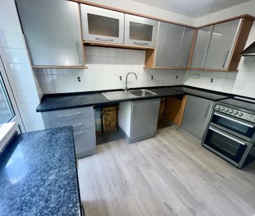 Tile Cross Road, Tile Cross, BIRMINGHAM - Photo 5