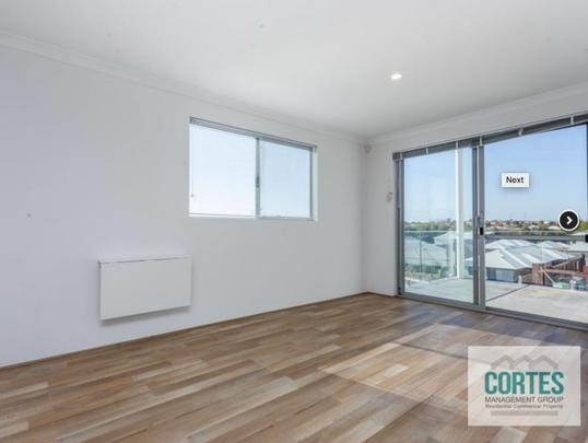 29/2 Delaronde Dr, Success WA 6164 - Apartment For Rent | Domain - Photo 1