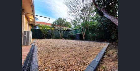 2/13 Aurora Place, Bateau Bay, NSW 2261 - Photo 4