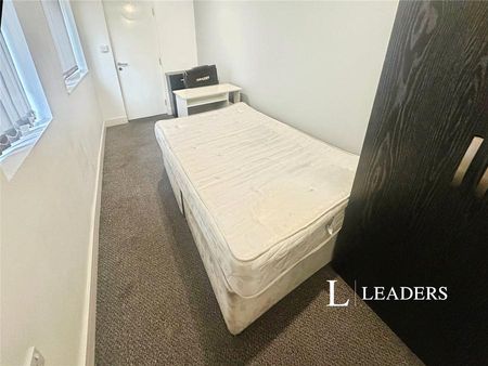 1 bedroom terraced to rent Egerton Street, Stoke-on-Trent, Staffordshire, ST1 - Photo 3