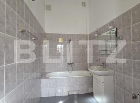 Apartament nemobilat 75 mp | Ultracentral | Renovat Integral - Photo 5