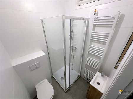 Goed onderhouden appartement (85 m²) met 2 slaapkamers en inpandig terras (4.5 m²) in Wilrijk - Photo 4
