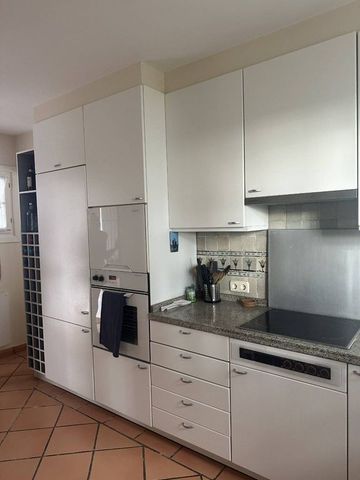 Luxury Apartment for rent in Nueva Andalucia, Spain - Photo 3