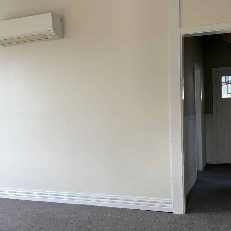 3 BEDROOM - WOODVILLE - Photo 1