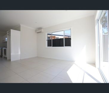 1A Mindoro Place, Lethbridge Park, NSW 2770 - Photo 3