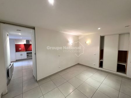 Location Appartement 2 pièces 33m² - Photo 2