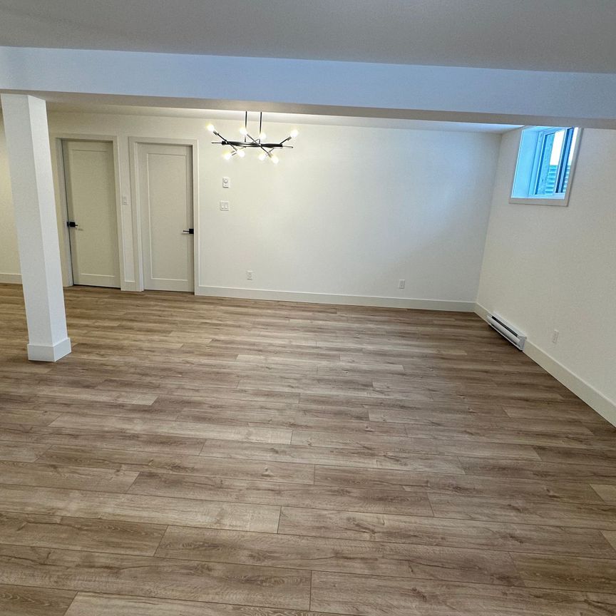 For Lease - 162 Sienna Avenue Unit# B, Belleville, Ontario - Photo 1