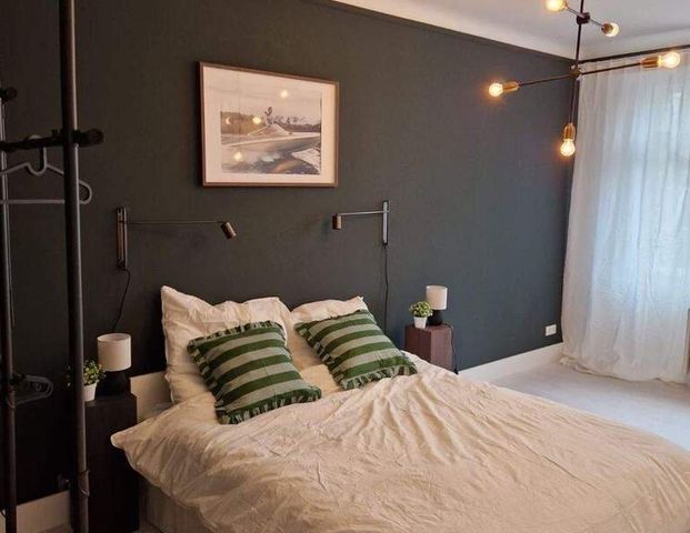 STUDENTEN WG 3-Zimmer / NEU & möbliert - Foto 1