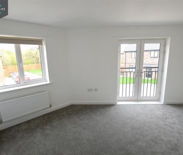 3 bedroom semi-detached house to rent - Photo 3