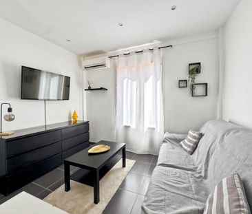 Location Appartement 1 pièce Meublé 19m² ANTIBES 06160 - Photo 1