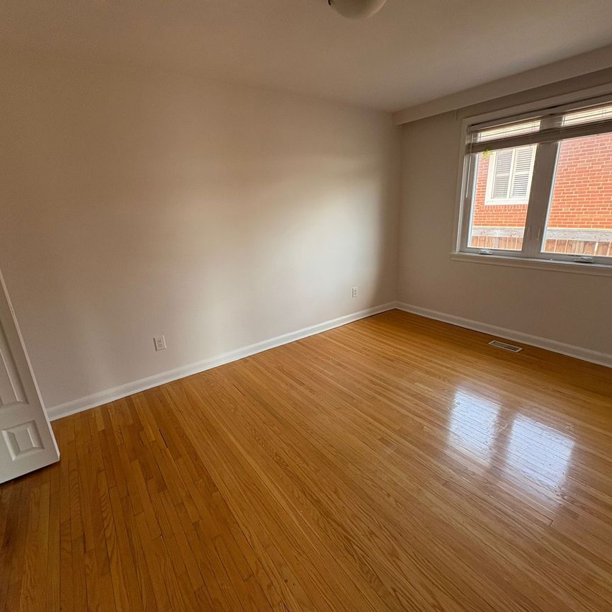 For Lease - 100 Snowood Court, Toronto, Ontario - Photo 1