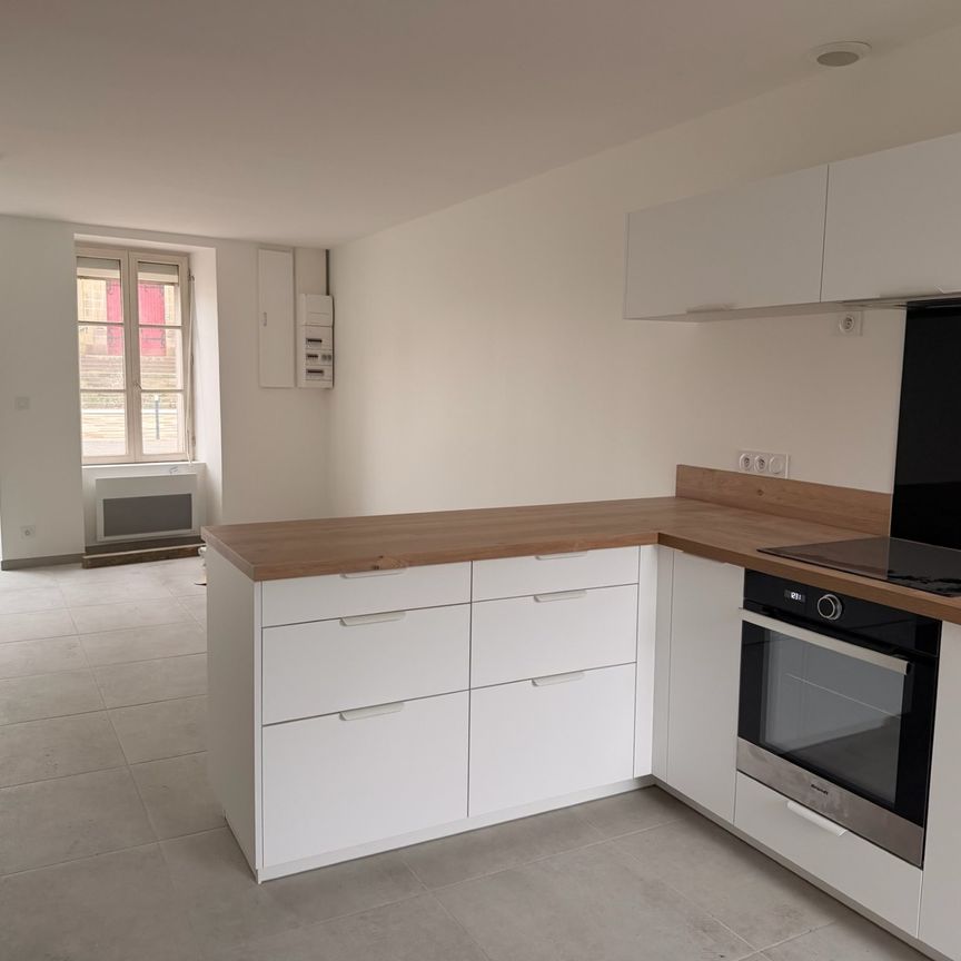 Location Maison 4 pièces 75m² PETIT MARS 44390 - Photo 1